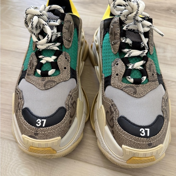 Chunky Multi-Color Sneakers with Green Panels - Picture 2 of 8